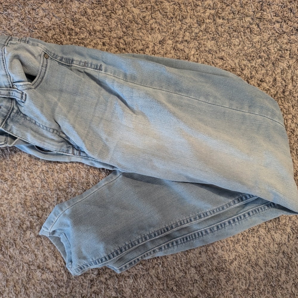 Skinny jeans